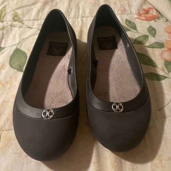 Croc flats GREY size 6 - Picture 1 of 3